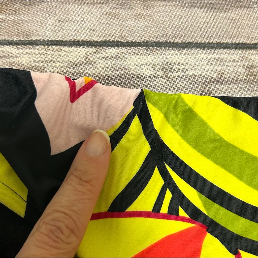 Sunsets Black Tropical Floral Midnight Serenade Bikini Bottom NWT Small Green - Image 10