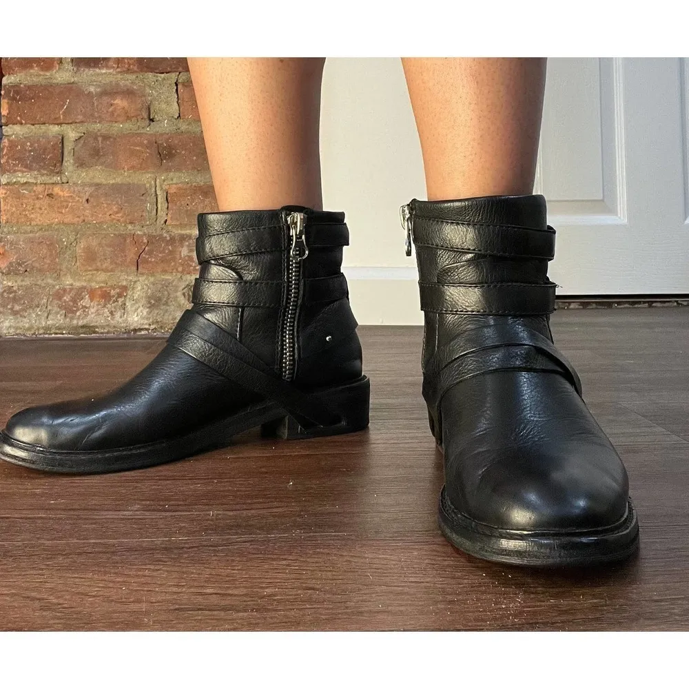 Dolce Vita Women’s Kiera Strappy Moto biker Leather Boots Black 8 - Image 2