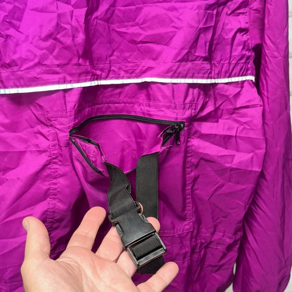 Brooks Jacket activewear cycle women's Size S Purple - Image 5