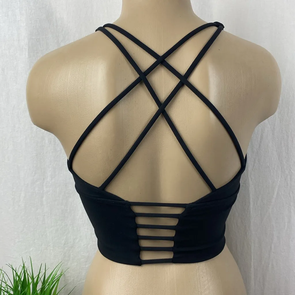 Savvi Black Strappy Back Cropped Athletic Sport Bra Top NEW M Size M - Image 4
