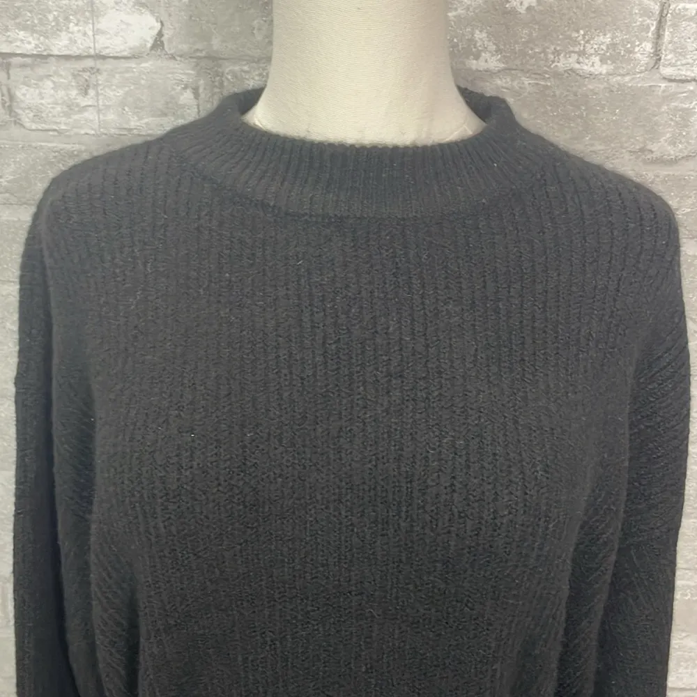 Vici Open Back Tie Waist Balloon Sleeve Black Sweater - Image 4