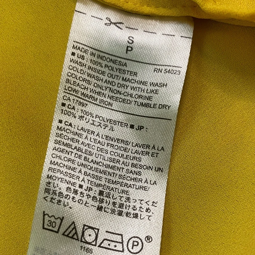 Banana Republic Yellow and White Embroidered Sleeveless Halter Neck Blouse - Image 7