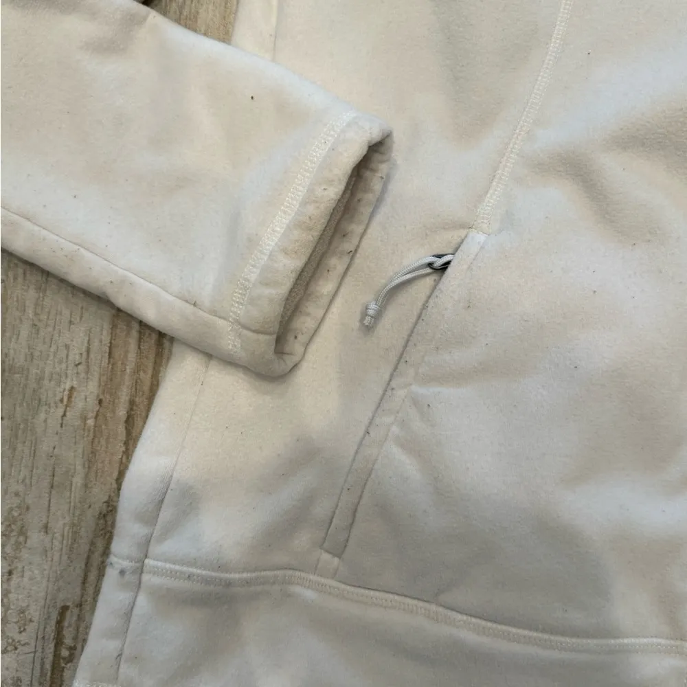 Zip-Up North Face Fleece Jacket - Image 3