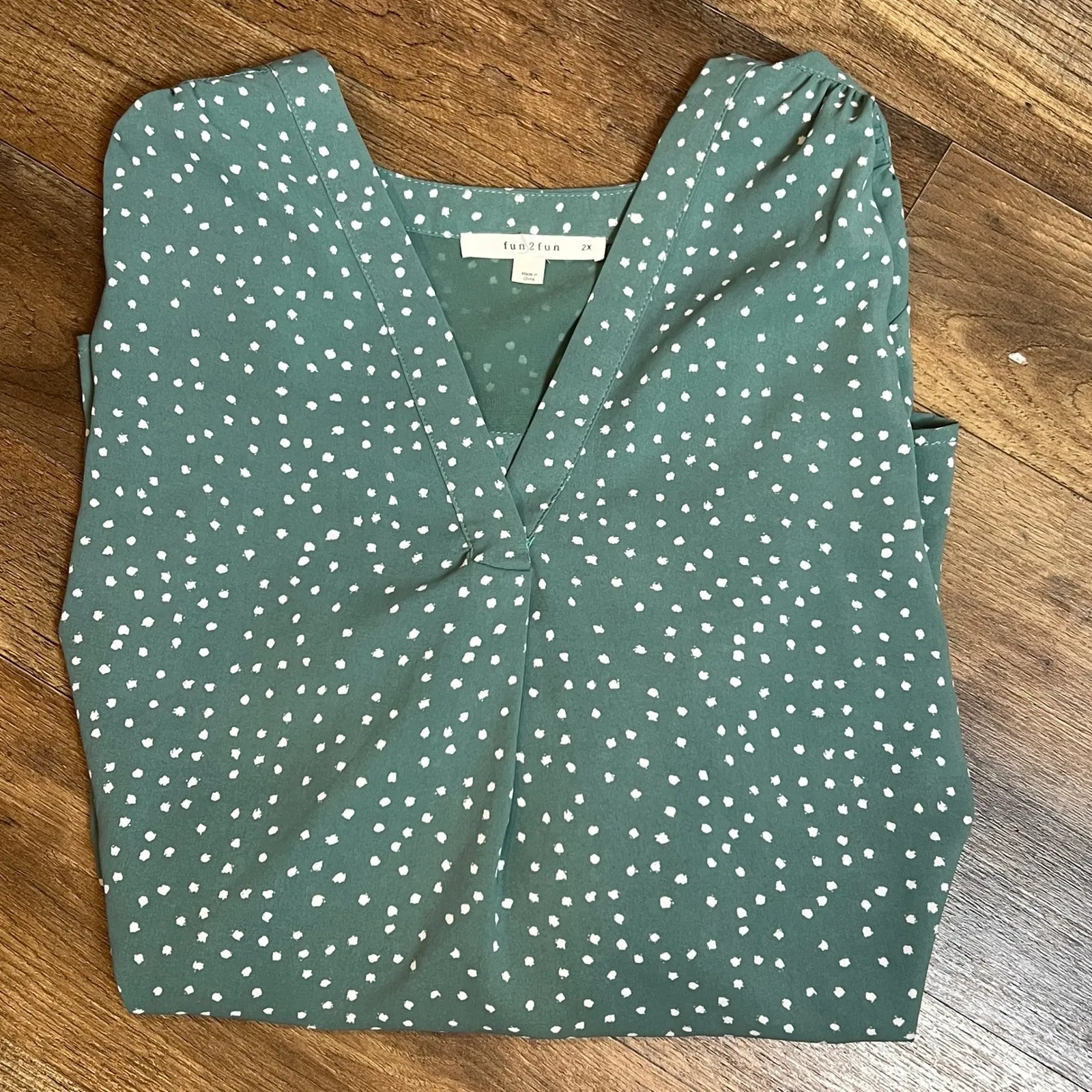 Fun2Fun  Blouse Polka Dot Short Sleeve V-Neck Women's 2X Plus Size Top - Image 4