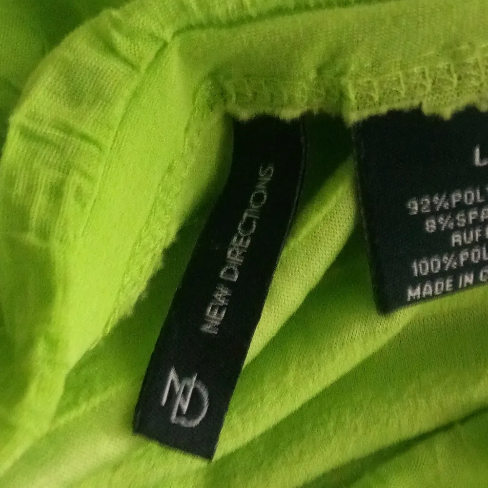 New Directions L Lime Mini Ruffles Sleeveless Top Green Size L - Image 5