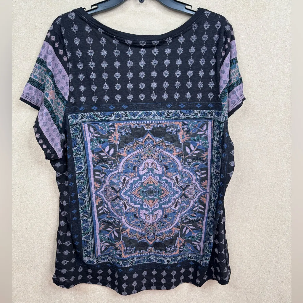 Lucky Brand Black and Blue Tee Women's 2X Geometric Print Scoop Neck Multicolor - Image 5