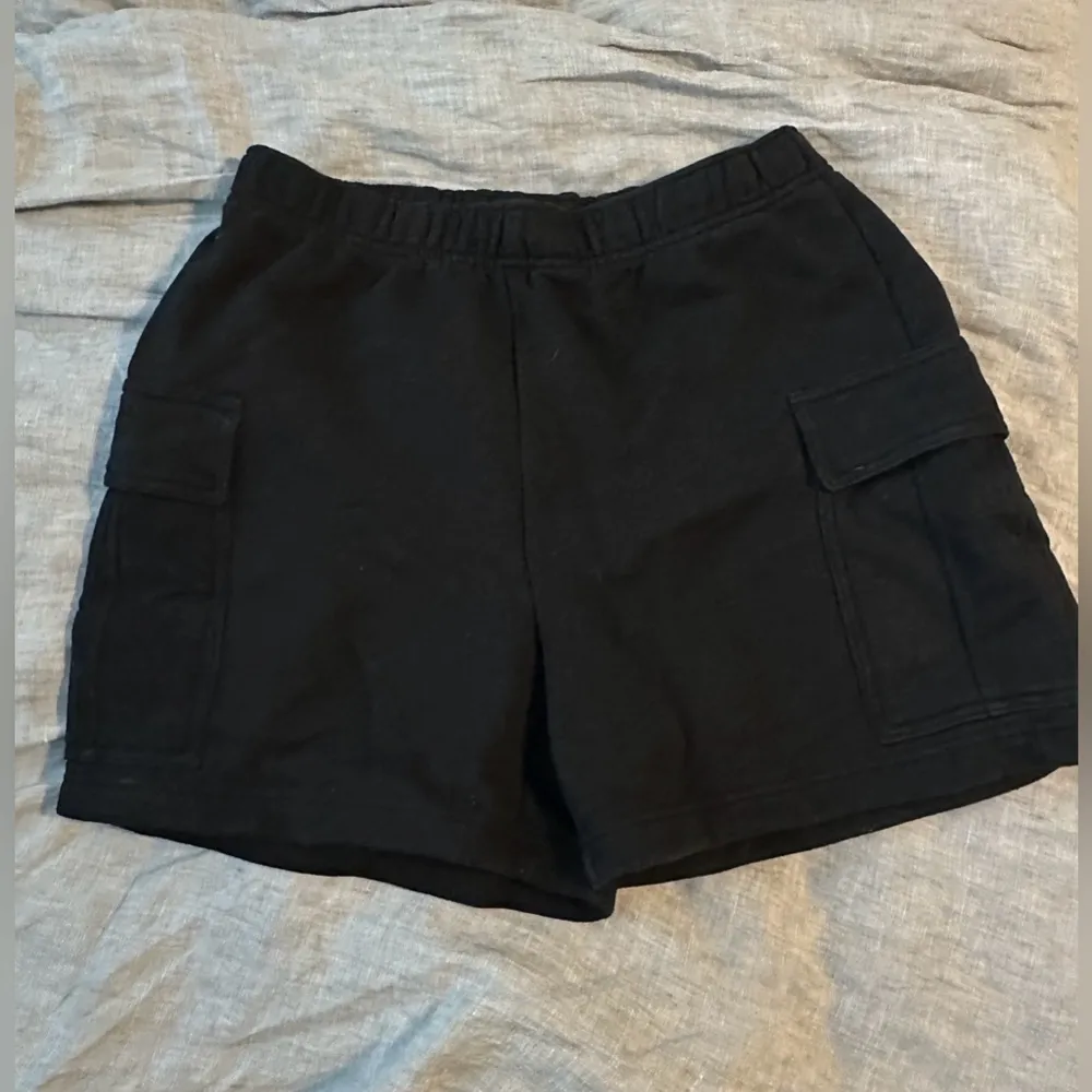 Aritzia cargo pants - Image 4