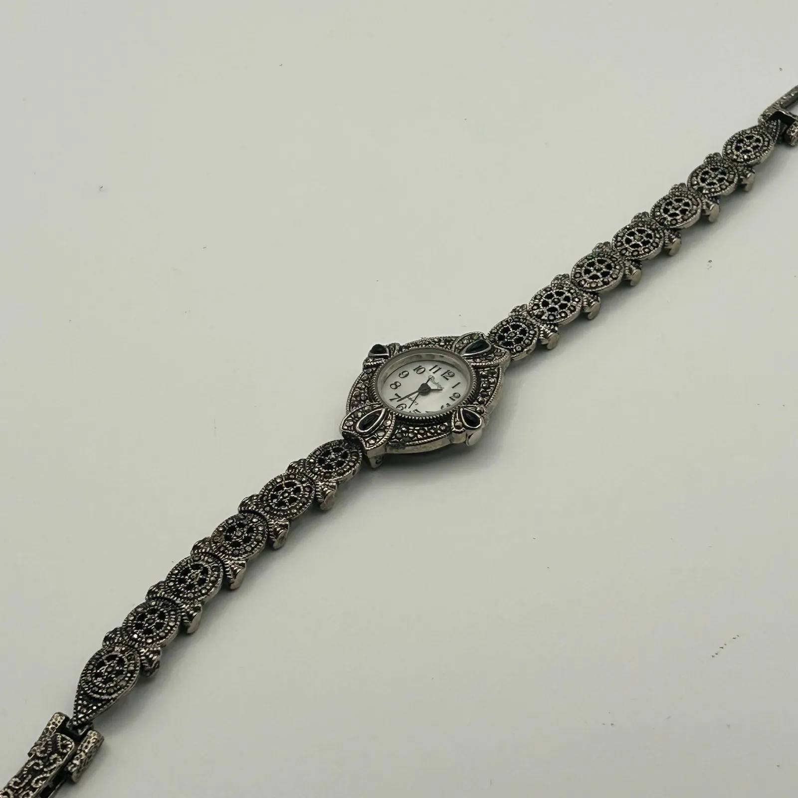 Boutique Mother Pearl Women’s Fashion Watch, 25mm - Image 4