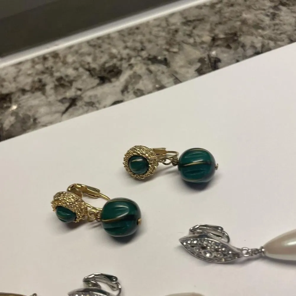 Lot Of 3 Dangle Vintage - Image 2