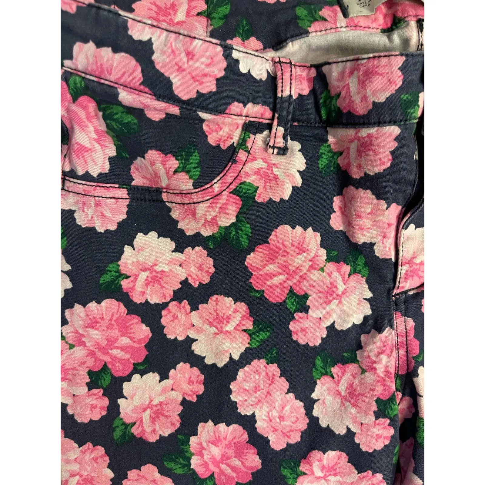 Abercrombie & Fitch Pink & Blue Floral Buttery Soft Stretch Ankle‎ Pants Size 10 - Image 3