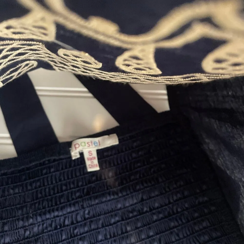 Paige & Pastel Embroidered Smocked Top & Cut Off Denim Shorts SET OF 2 Size 27 S - Image 12