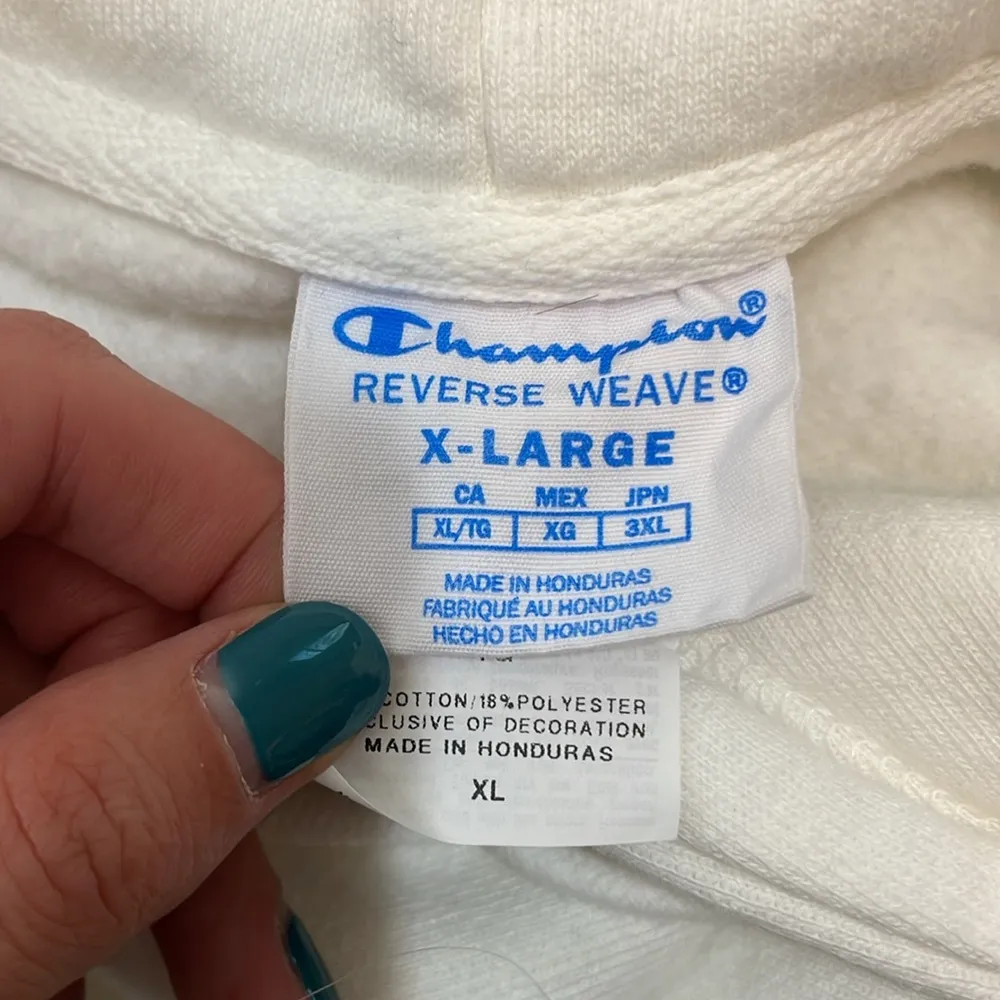 Champion Reverse Weave Oversized Cropped Hoodie, size XL - Image 8