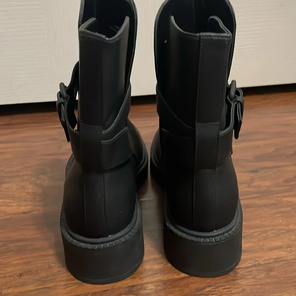 💖 Vince Black Kaelyn Waterproof Boot - Image 5