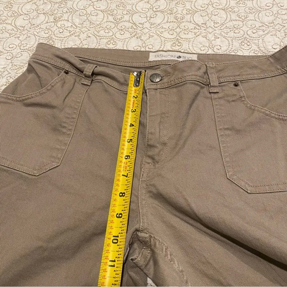 Fashion Bug Women’s Tan Pants Size 14 - Image 4