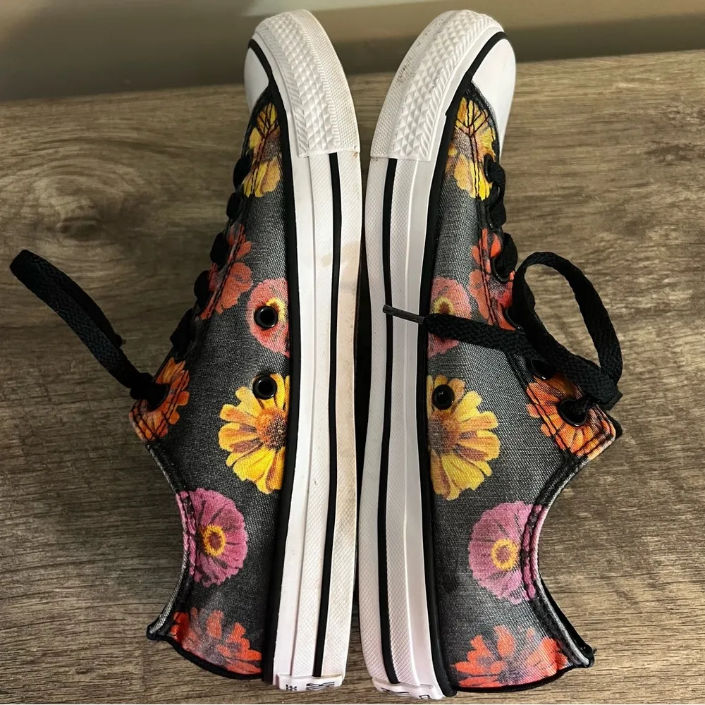 Converse All Star Lace Up Sneakers Shoes Floral Canvas Polka Dots Women’s Sz 10 - Image 7