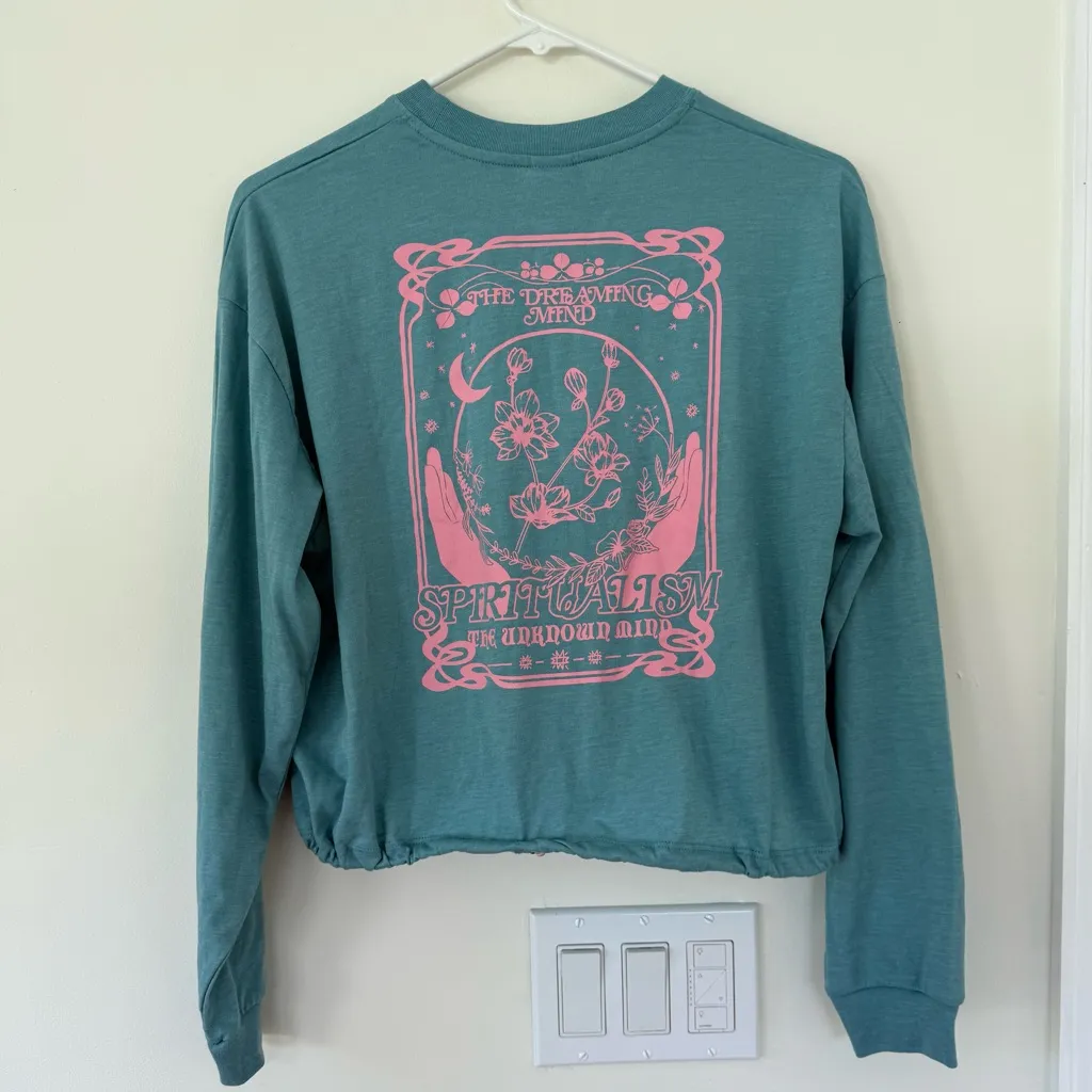 Urban Outfitters UO Dreaming Mind Bubble Hem Long-Sleeve Tee NWT Size S - Image 10