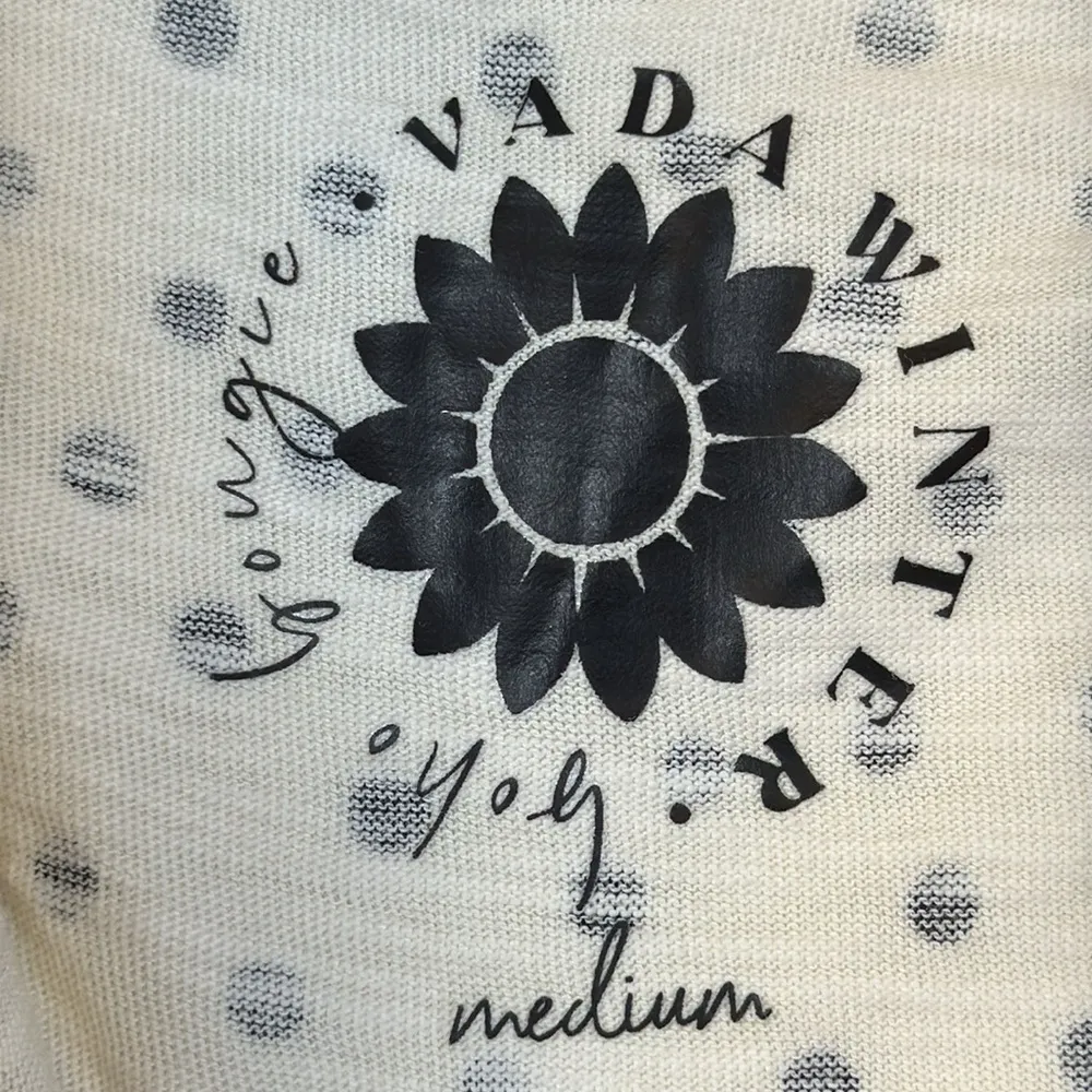 Vada Winter White w/ Black Polka Dot Short Romper Size Med EUC #5520 - Image 6