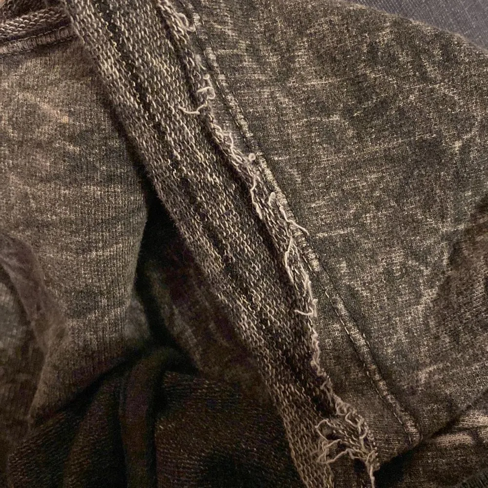 Torrid black mineral wash midi hoodie small - Image 8