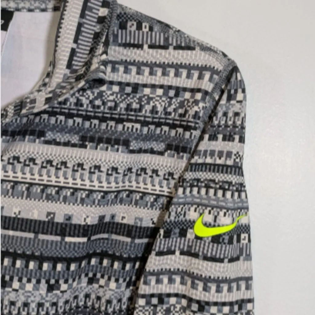 Nike Pro  8 Bit  Mock Running Pullover Dri-Fit Womens Large - Image 3