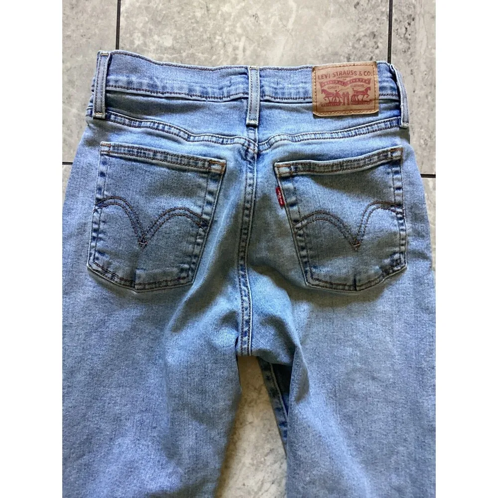 Levis Wedgie Straight Jeans Womens 25 Distressed Ripped Knee High Rise Denim Pan - Image 4