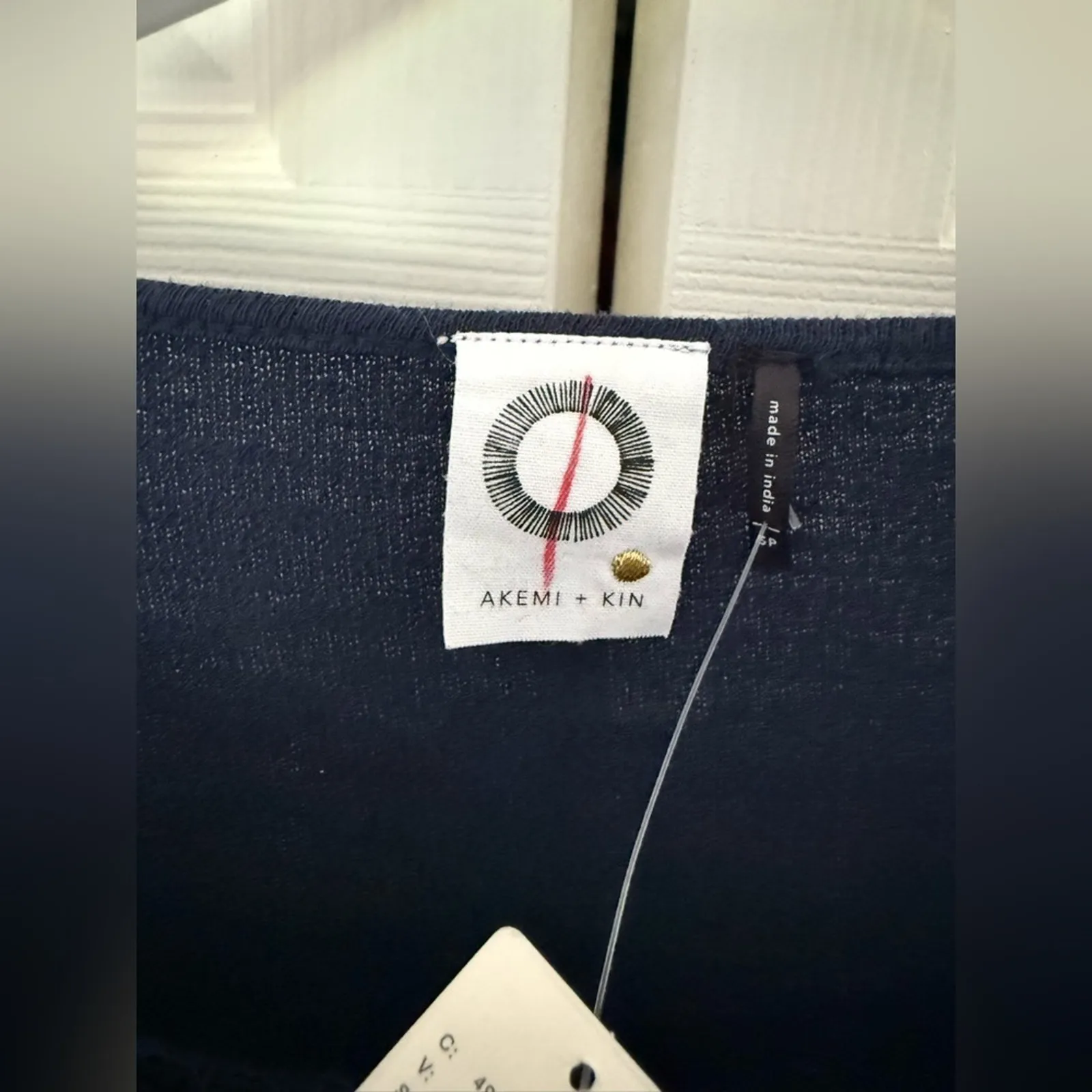 NWT Anthropologie AKEMI+KIN Navy Embroidered Darrie Top Bandana Paisley Boxy Top - Image 7