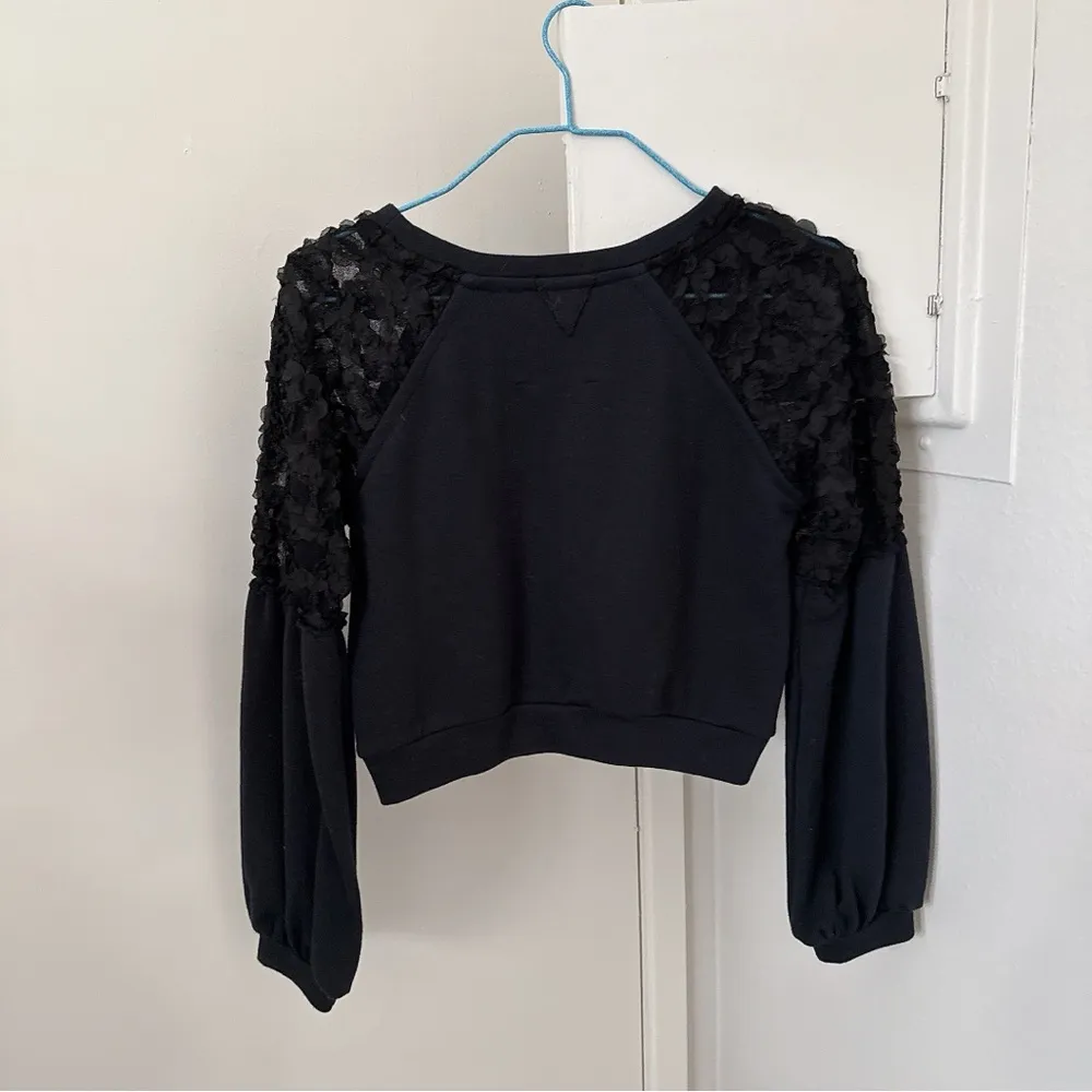 Black Lily Brown cropped sweater with floral transparent see through sleeves Size 0 - Image 2