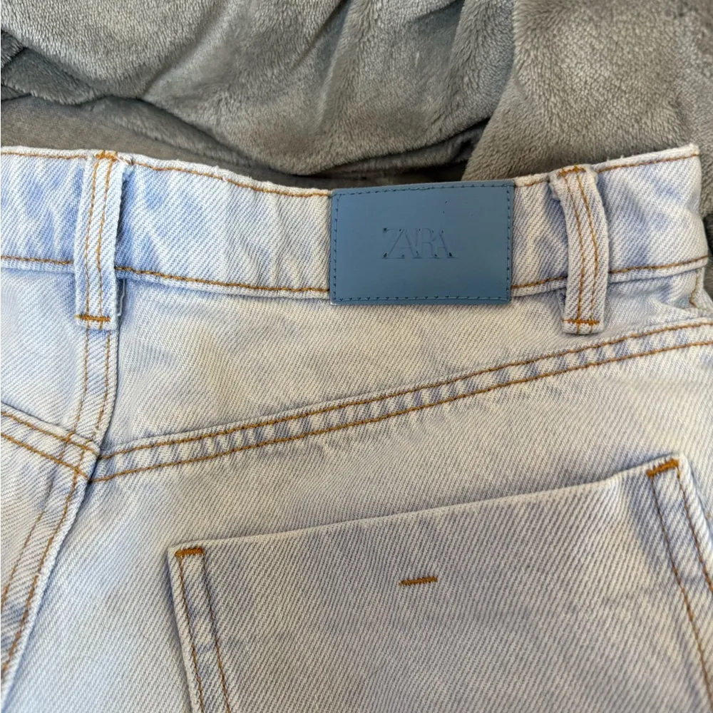 high-waisted Jean shorts - Image 5