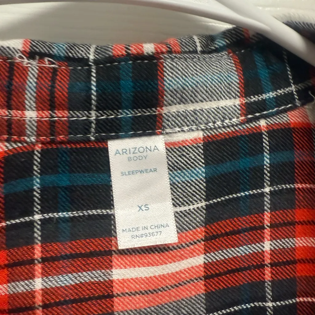 Arizona Jean Company Red and‎ Blue Plaid Button Down Shirt Size XS - Image 4