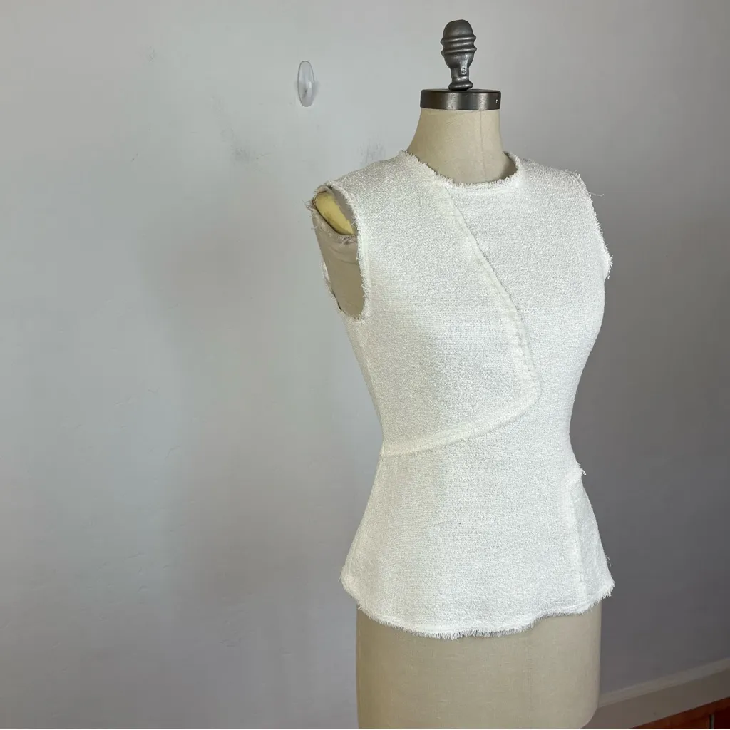 Theory Spring Boucle Seamed Shell Top in White - Image 3