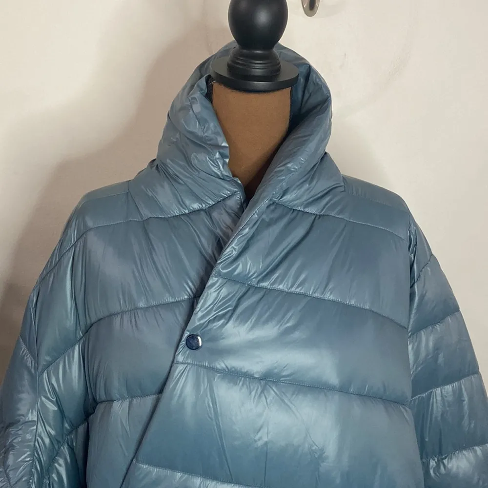 Universal Standard Kanda cocoon crossover puffer jacket with side tie size US 32 - Image 7