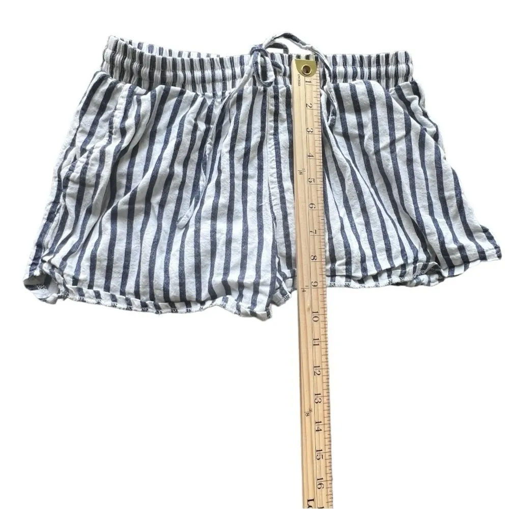 Universal Thread T 100% cotton Women's short navy drawstring striped pull on  XS - Image 5