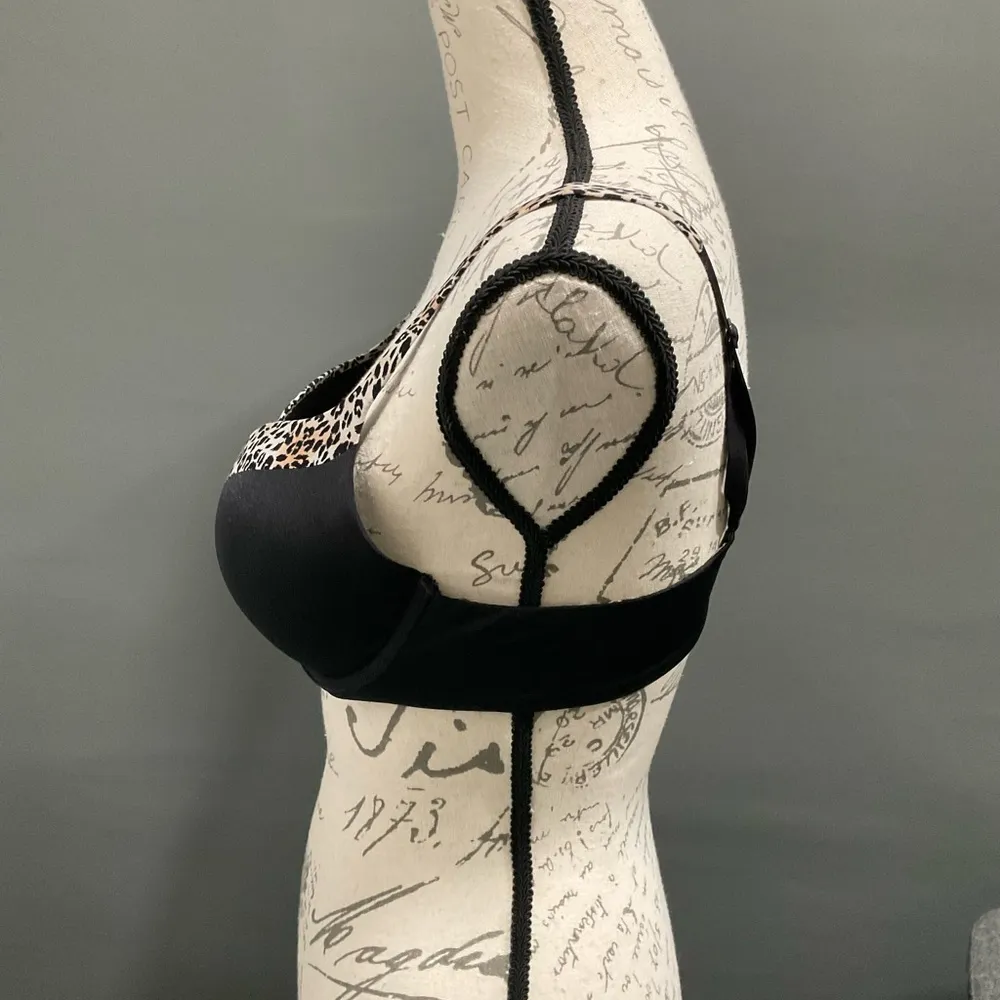 VICTORIAS SECRET BLACK AND LEOPARD PRINT PUSH UP BRA - Image 2
