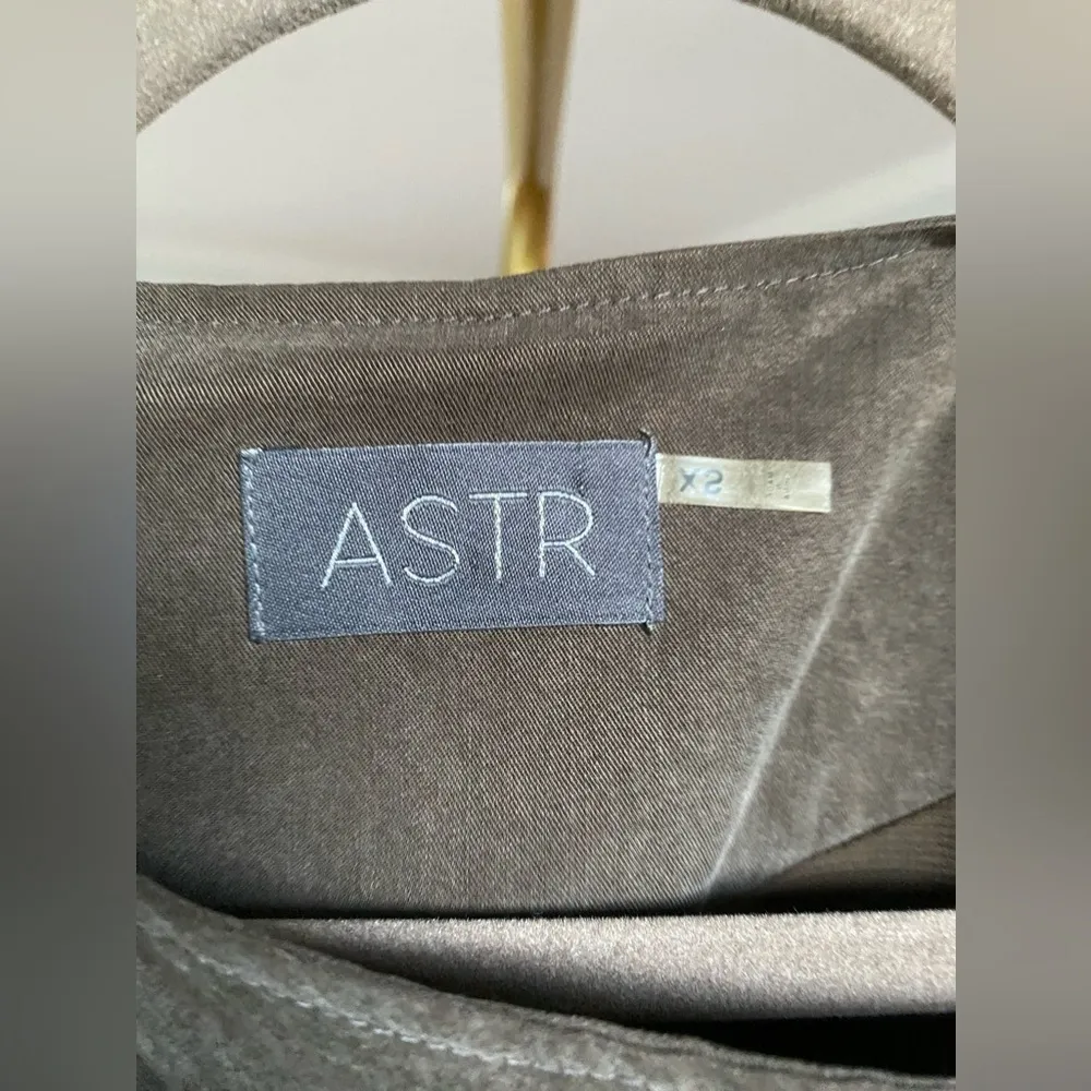 ASTR Gray Grey Suede Moto Jacket Edgy Casual Streetwear Downtown Valentines Day - Image 10