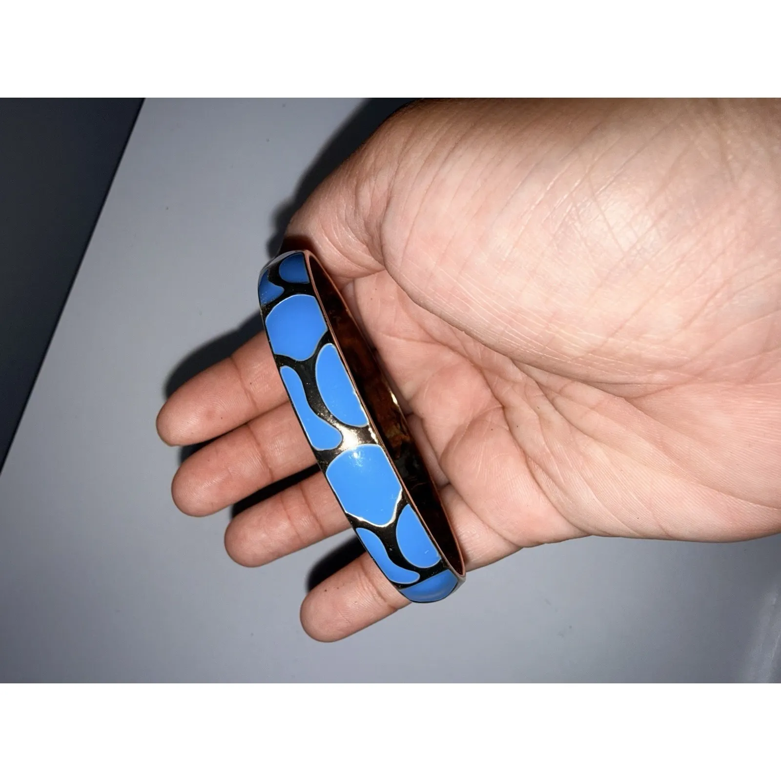 R J Graziano RARE Signed Bracelet Bangle Blue GOLD 8" - Image 2