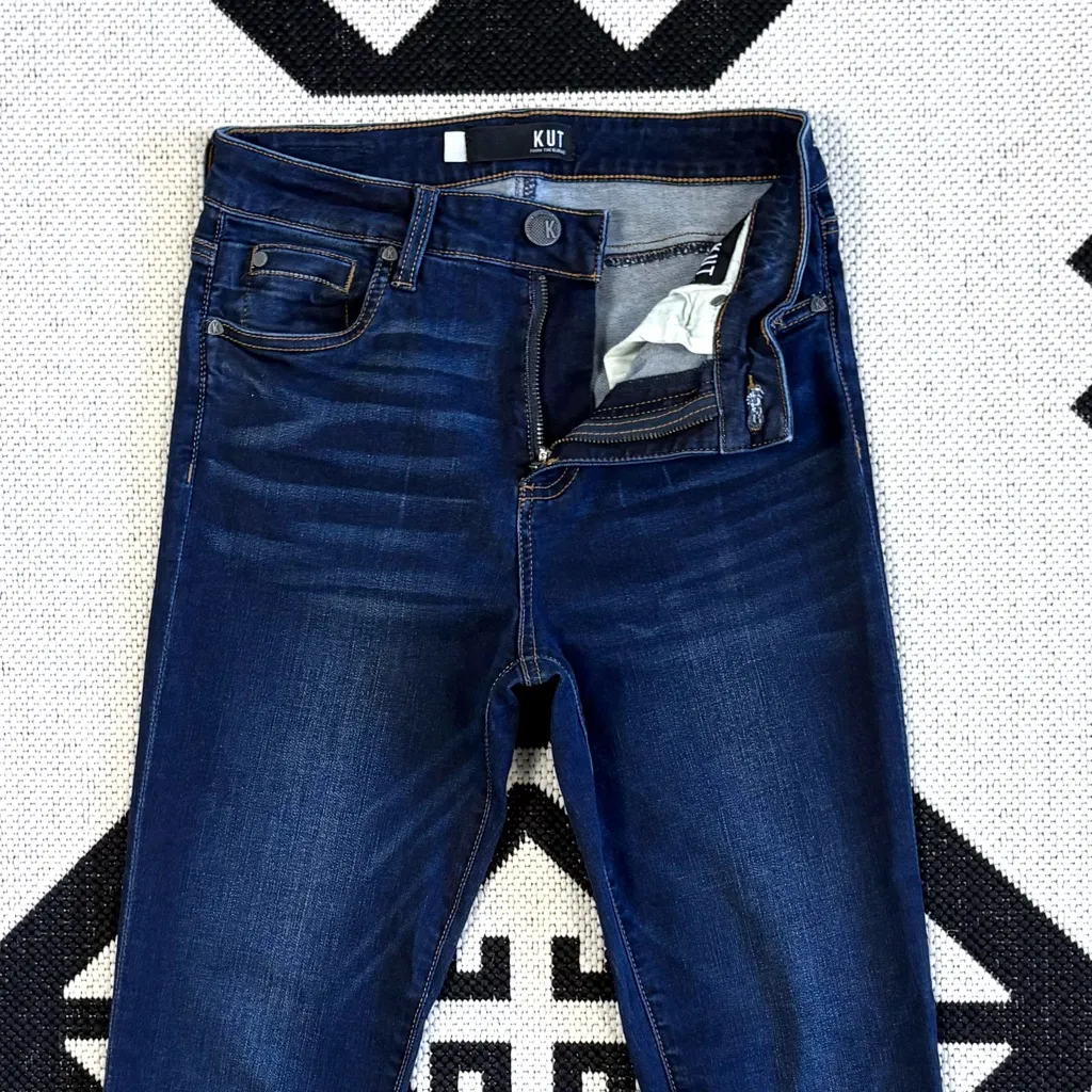 KUT from the Kloth Donna Curved Hem Ankle Skinny Jeans in Amity Size 2 - Image 9