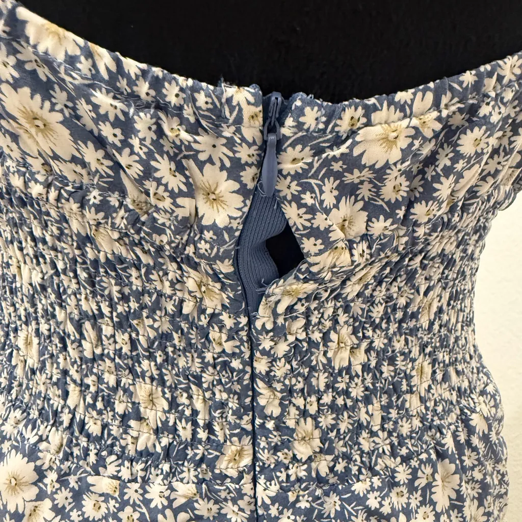 Dress Forum Small Blue Floral Smocked Mini Dress - Image 5