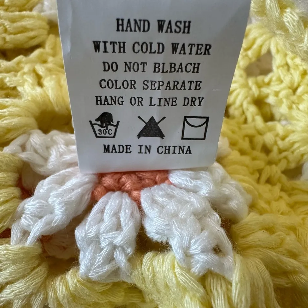 altar d state Women’s size large crochet tank top new without tags - Image 7