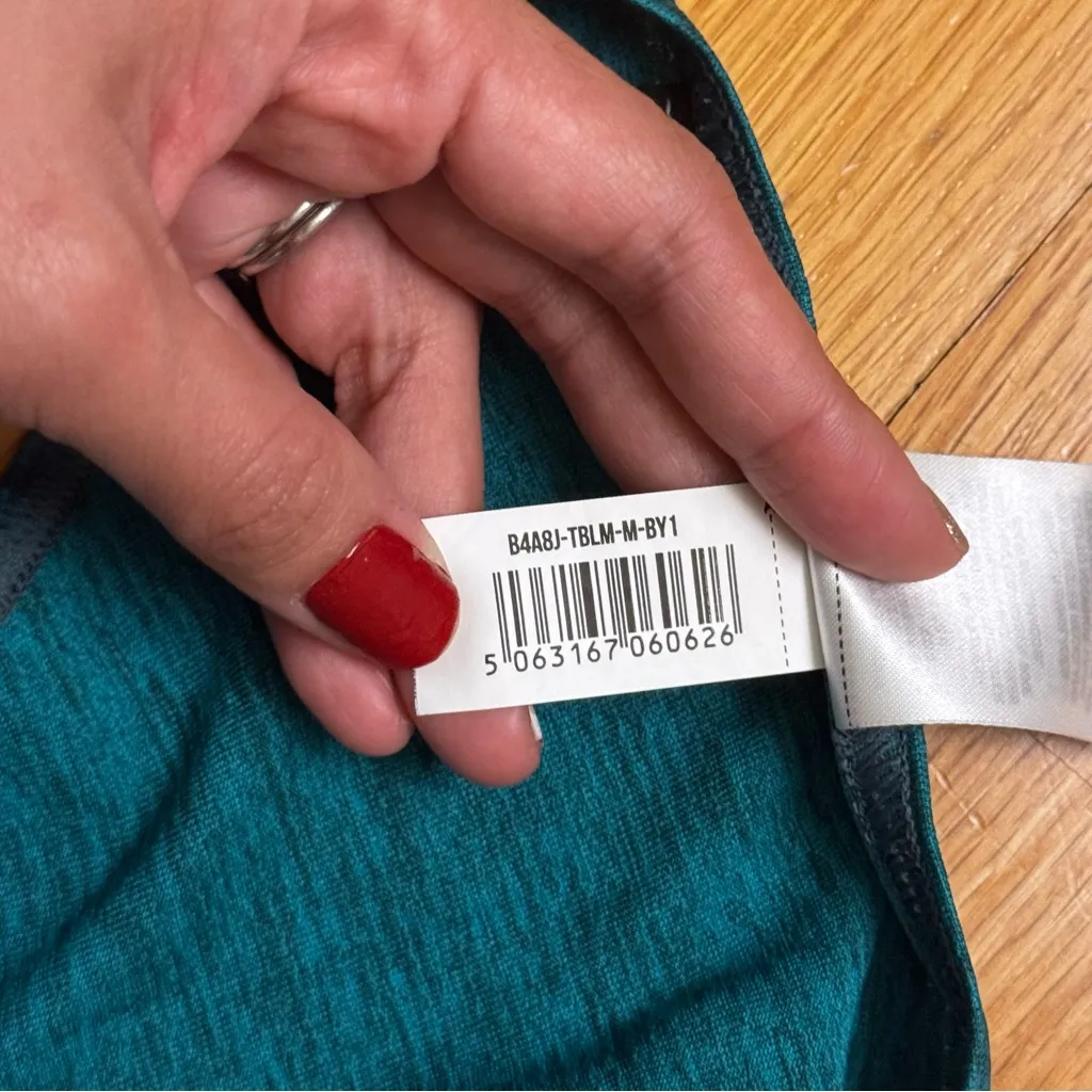 Gymshark Women’s Running Tank Top Teal Seafoam M EUC Racerback Gym Summer Track - Image 12