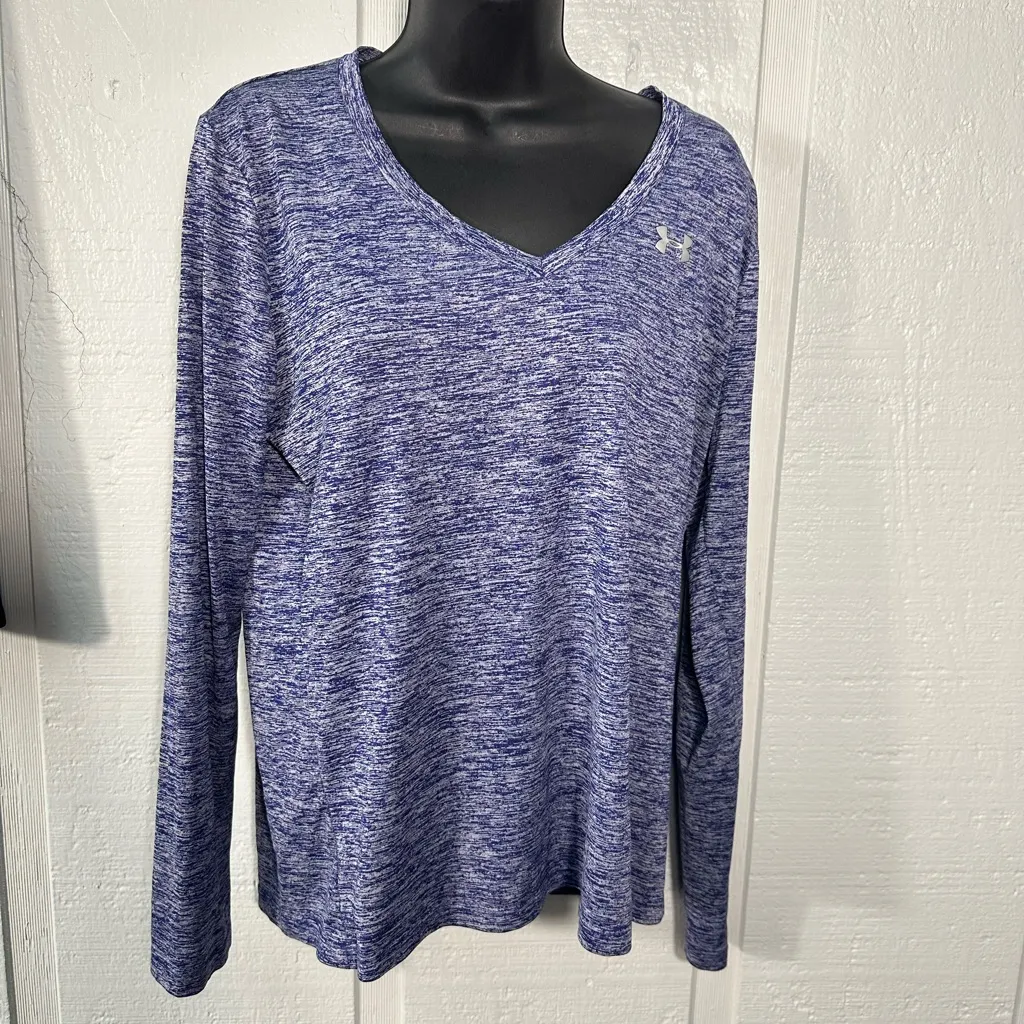 Under Armor Purple Active Long Sleeve V Neck Top No Size EUC - Image 2
