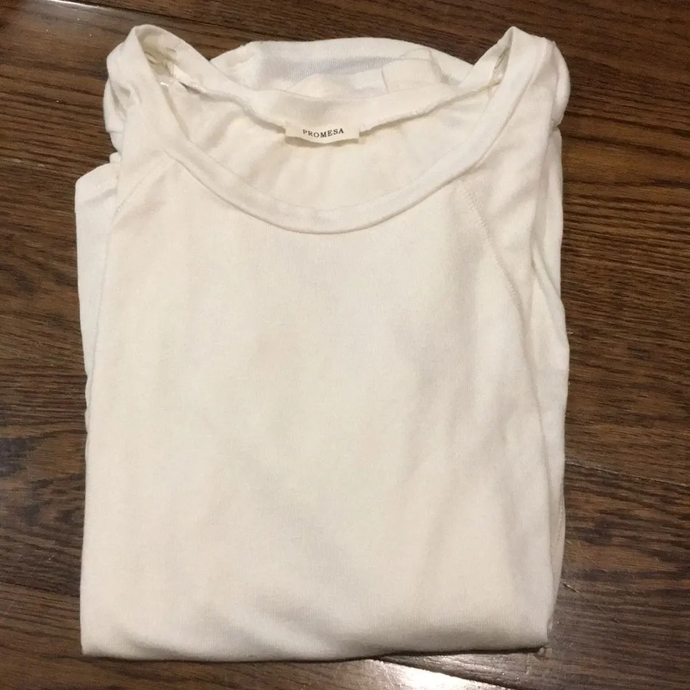 Women’s 3/4 Sleeve Flat Knit Sidetail Shark Bite Tunic - Image 8