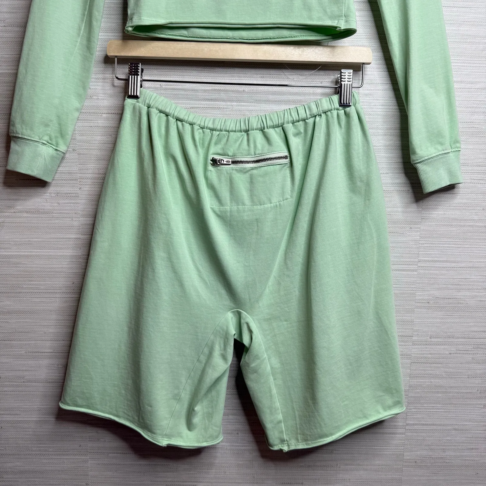 Free People set shorts and crop top co-ord matching set yoga activewear Small - Image 5