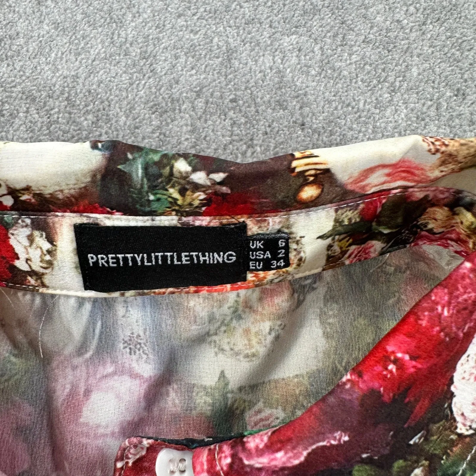 PrettyLittleThing Femme Renaissance Print Button Down Shirt Women's 2 Oversized - Image 5