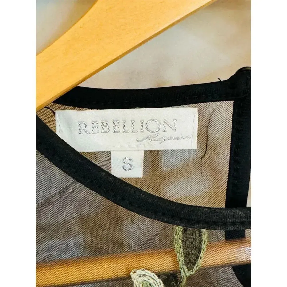 Rebellion Women's Black Floral Lace Crop Top Size Small Embroidered Blouse - Image 4