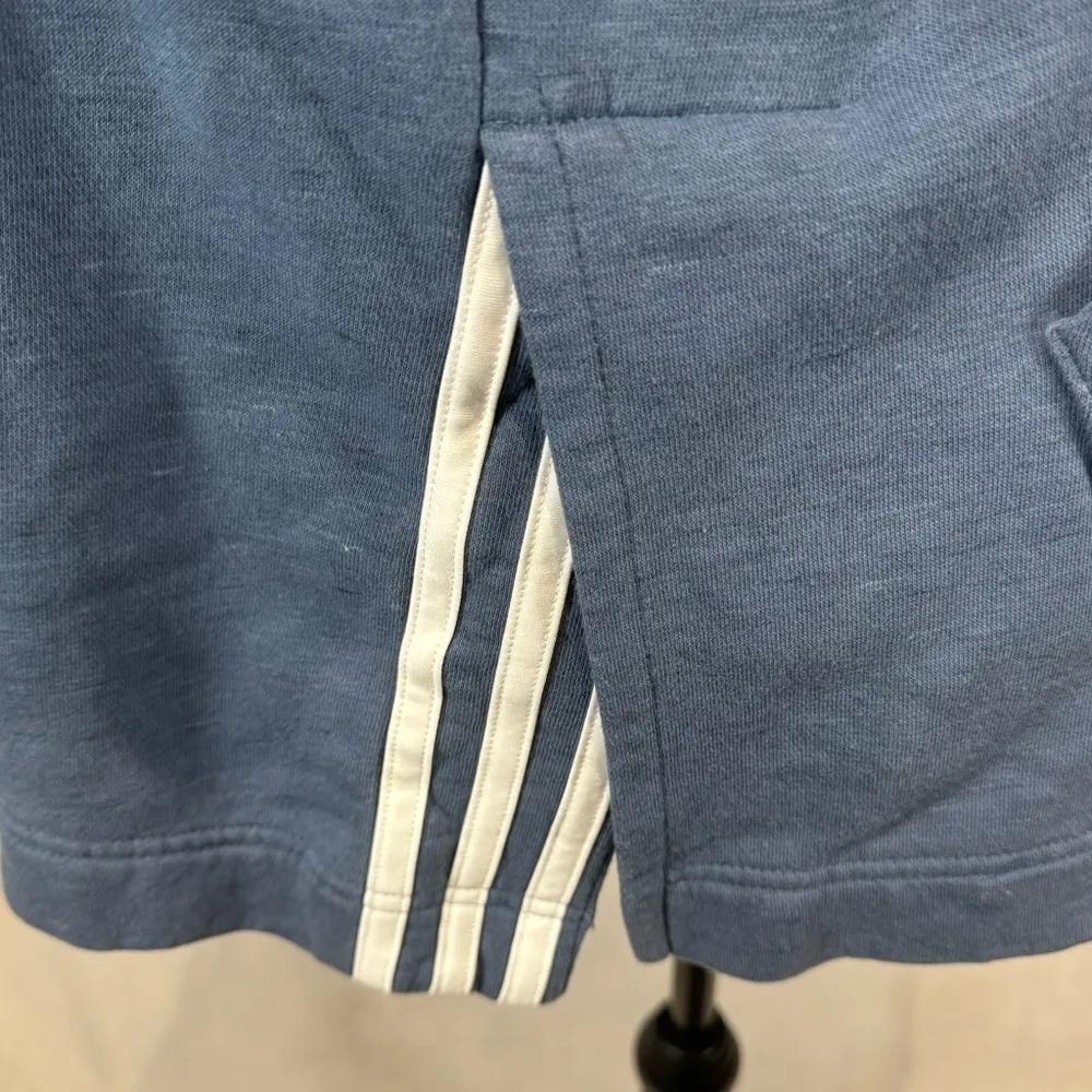 blue pullover logo hoodie size medium - Image 5