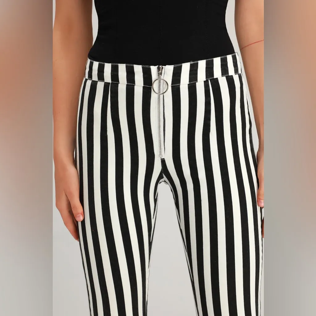 Lulus Aptitude Black and White Striped Zip-Front Cropped Skinny Jeans Sz Small - Image 5