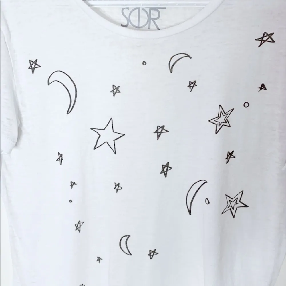 Chaser moon and star graphic white T-shirt size S - Image 4