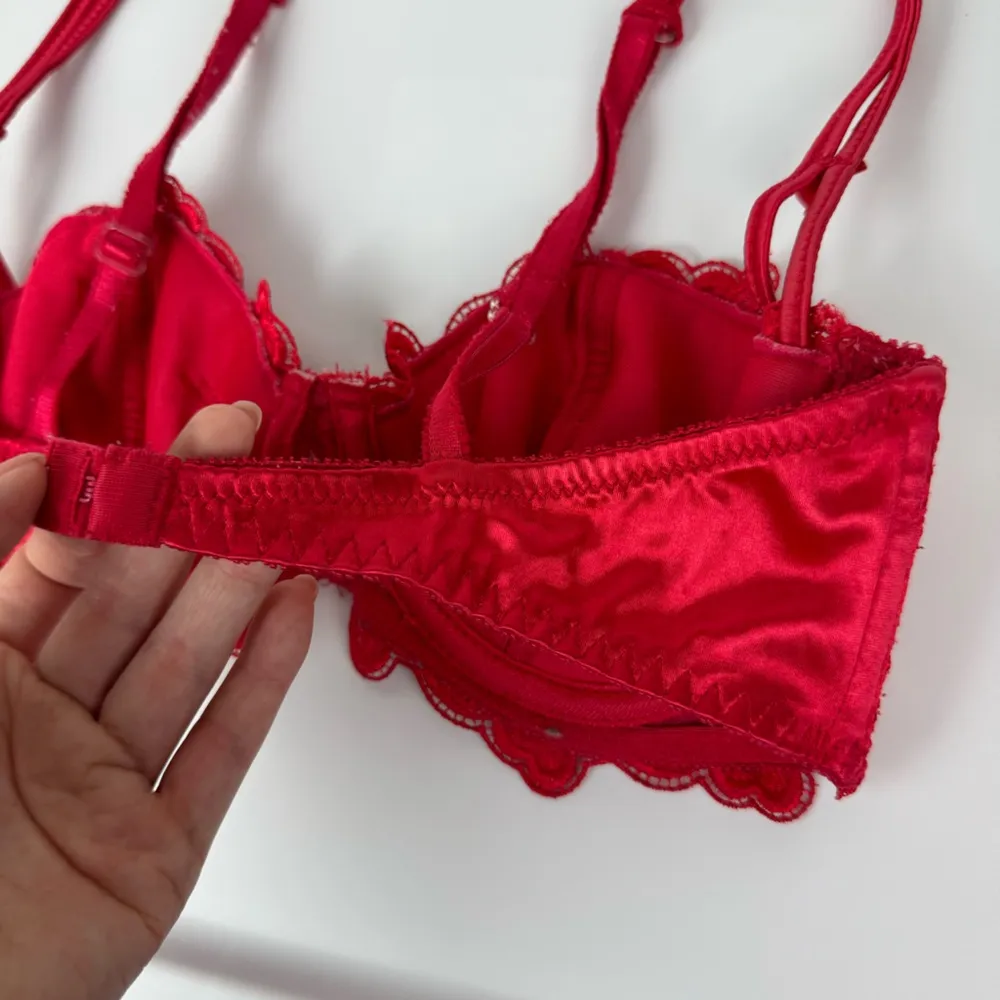 Vtg Victoria’s Secret Red Lace Balconette Bra Sz 36B - Image 9