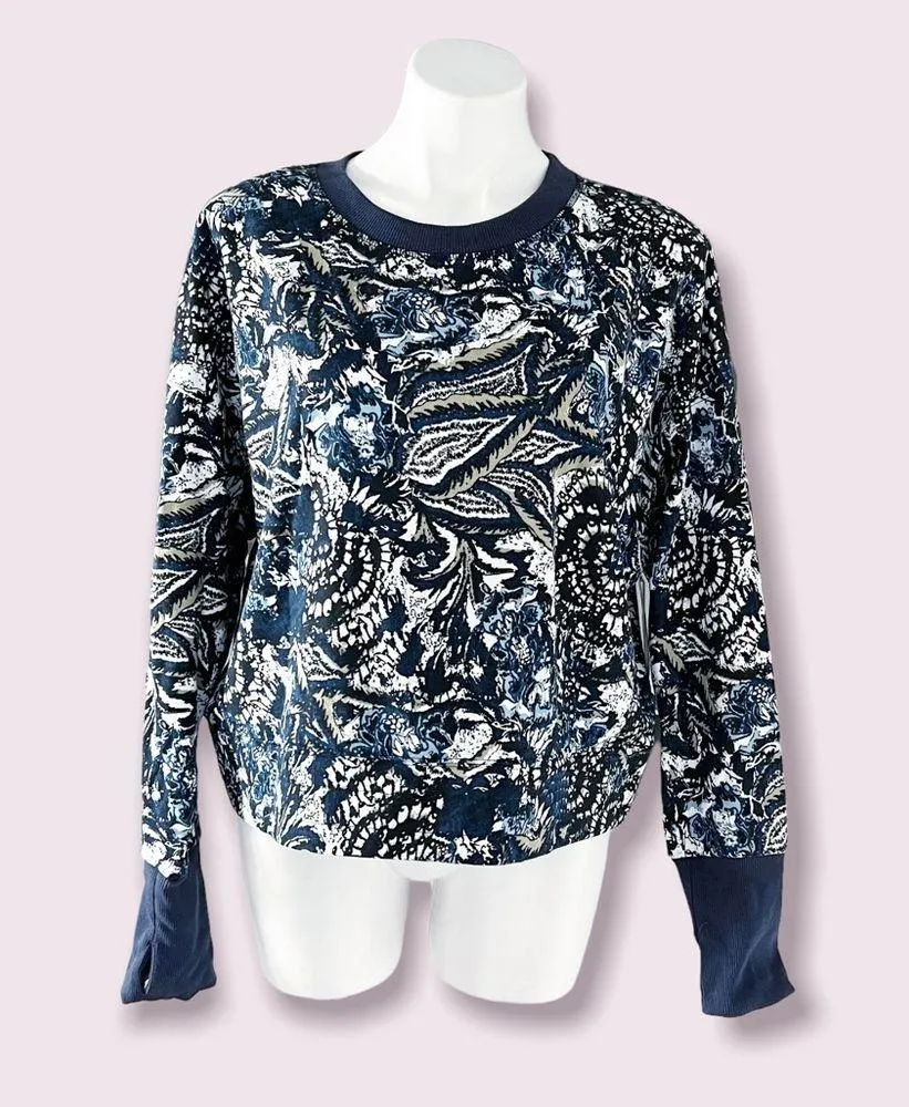 Joie Cropped Sweatshirt with Thumbholes Floral Multicolor Size XL NWT - Image 4