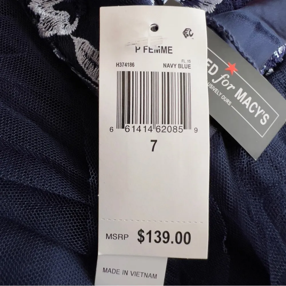 Teeze Me Size 7/8 Embroidered Sleeveless Tulle Lined Formal Long Dress Navy Blue - Image 6