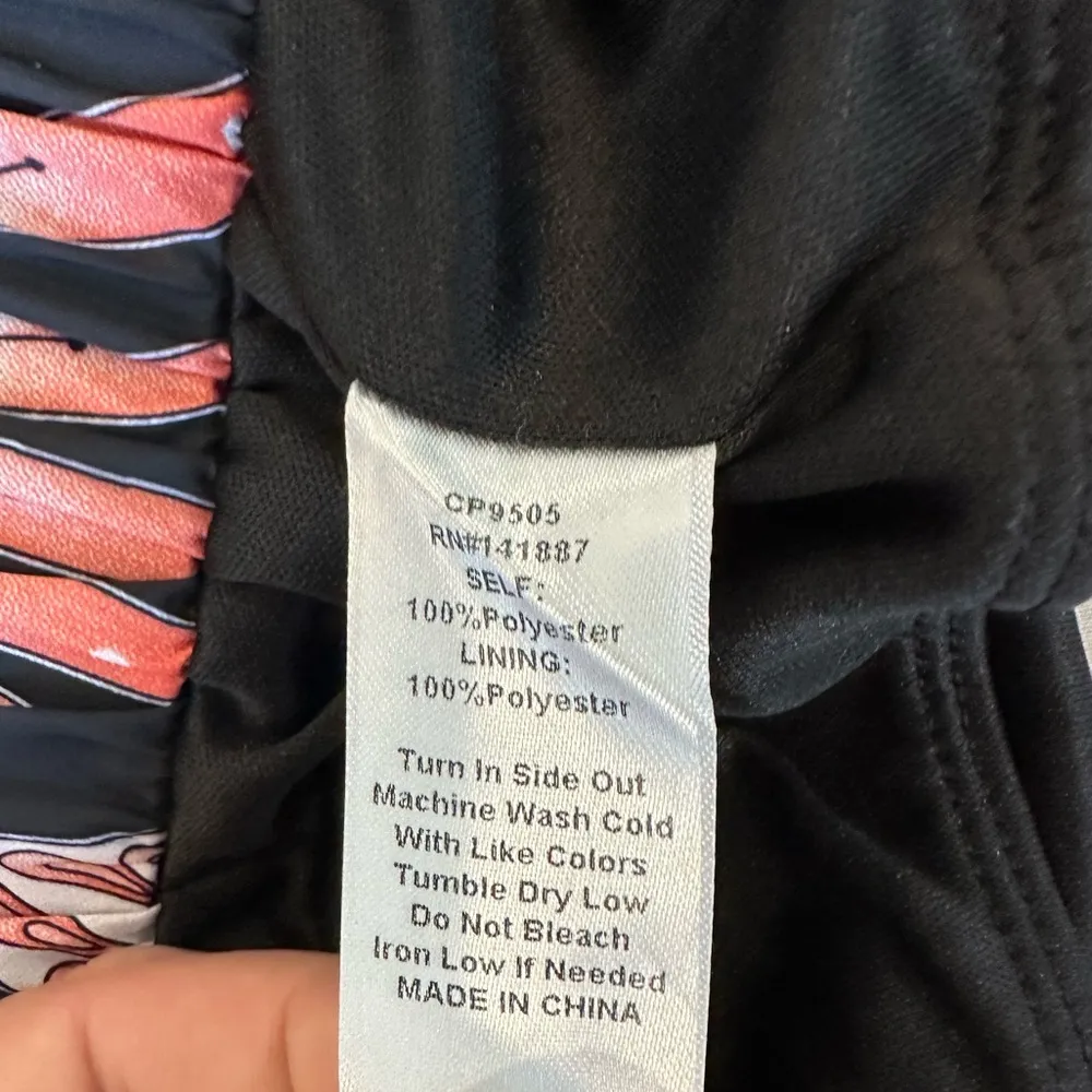 TCEC floral activewear shorts size large - Image 8